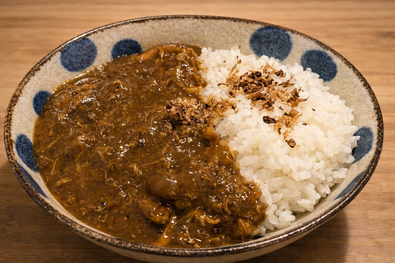切らずにOK！鶏手羽元のコク旨カレー